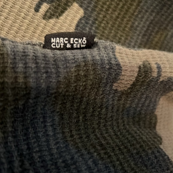 Mark Ecko Cut and Sew XL long sleeve shirt. Camouflage design. - Picture 4 of 7